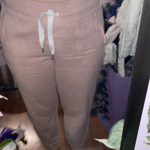 Calvin Klein sweatpants - Picture 2 of 6